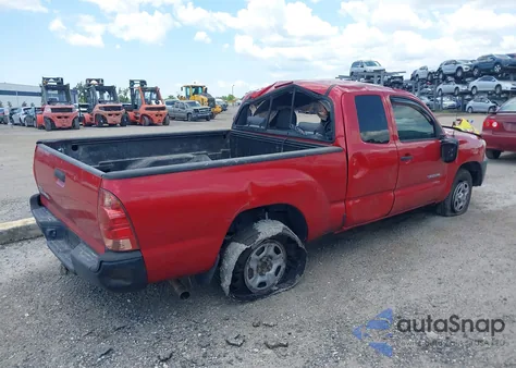 2015 Toyota Tacoma z USA, uszkodzony, nr VIN 5TFTX4CN4FX064582